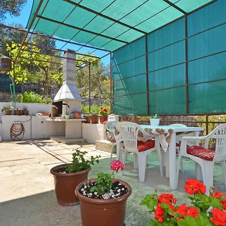 Apartment Fani * 트로기르